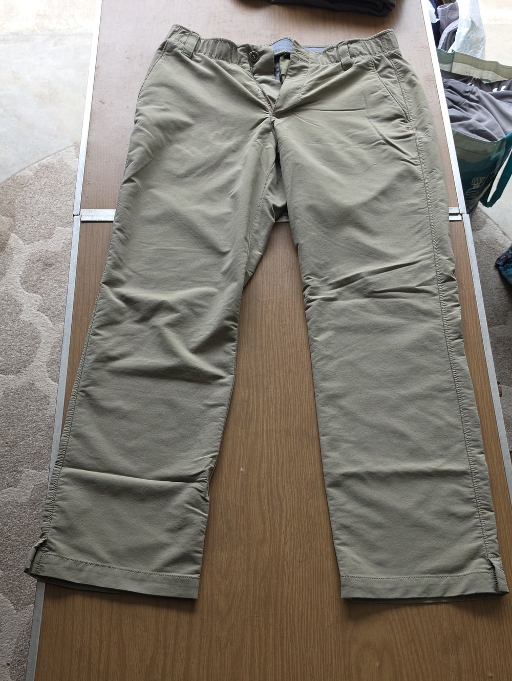 Under Armour Men's Chino-Style Pants in Light Khaki